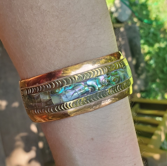 *RARE* Vintage Celia Harms Brass Wrist Cuff - Picture 14 of 15